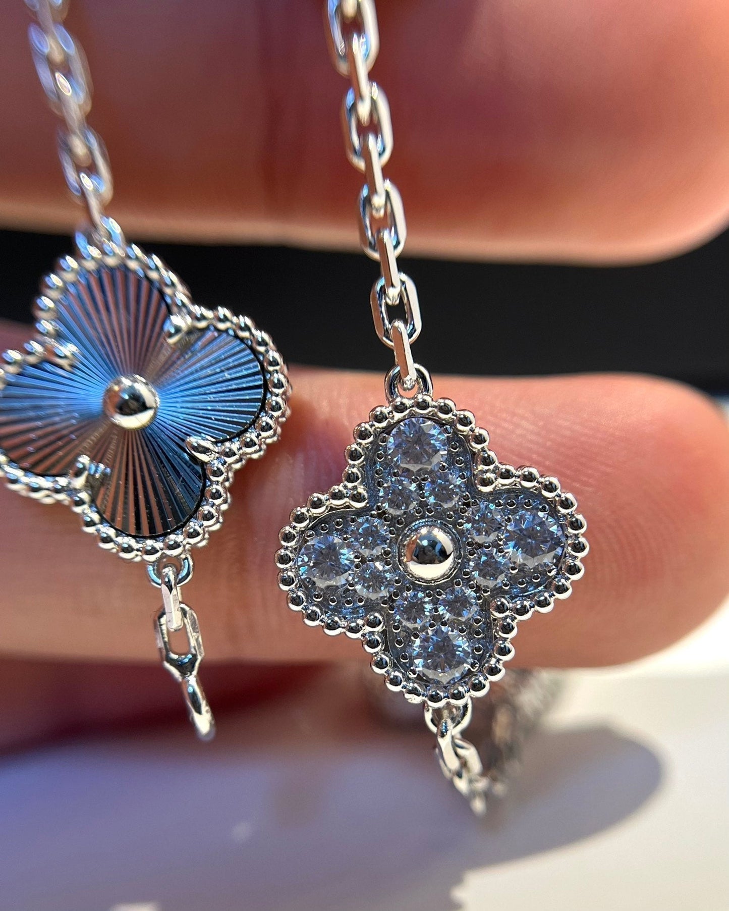 [Glow Jewelry]New  CLOVER 5 MOTIF LASER BRACELET COLLECTION