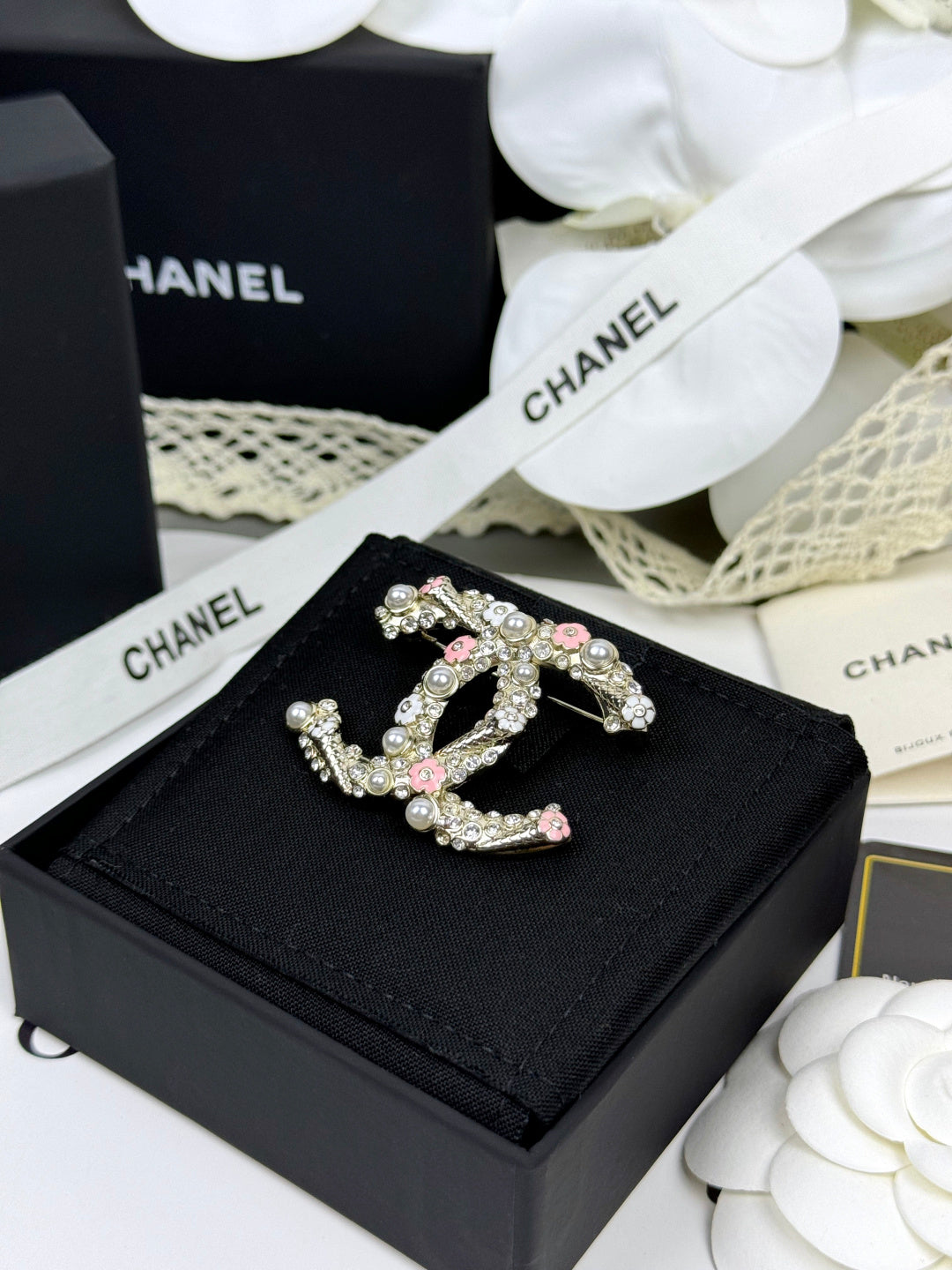 [Glow Jewelry]26C Pink-White Enamel Ice Cream Cone Double C Brooch