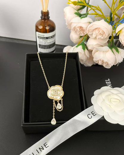 [Glow Jewelry]Cloud Pearl Mother-of-Pearl Diamond Chain Pendant Necklace