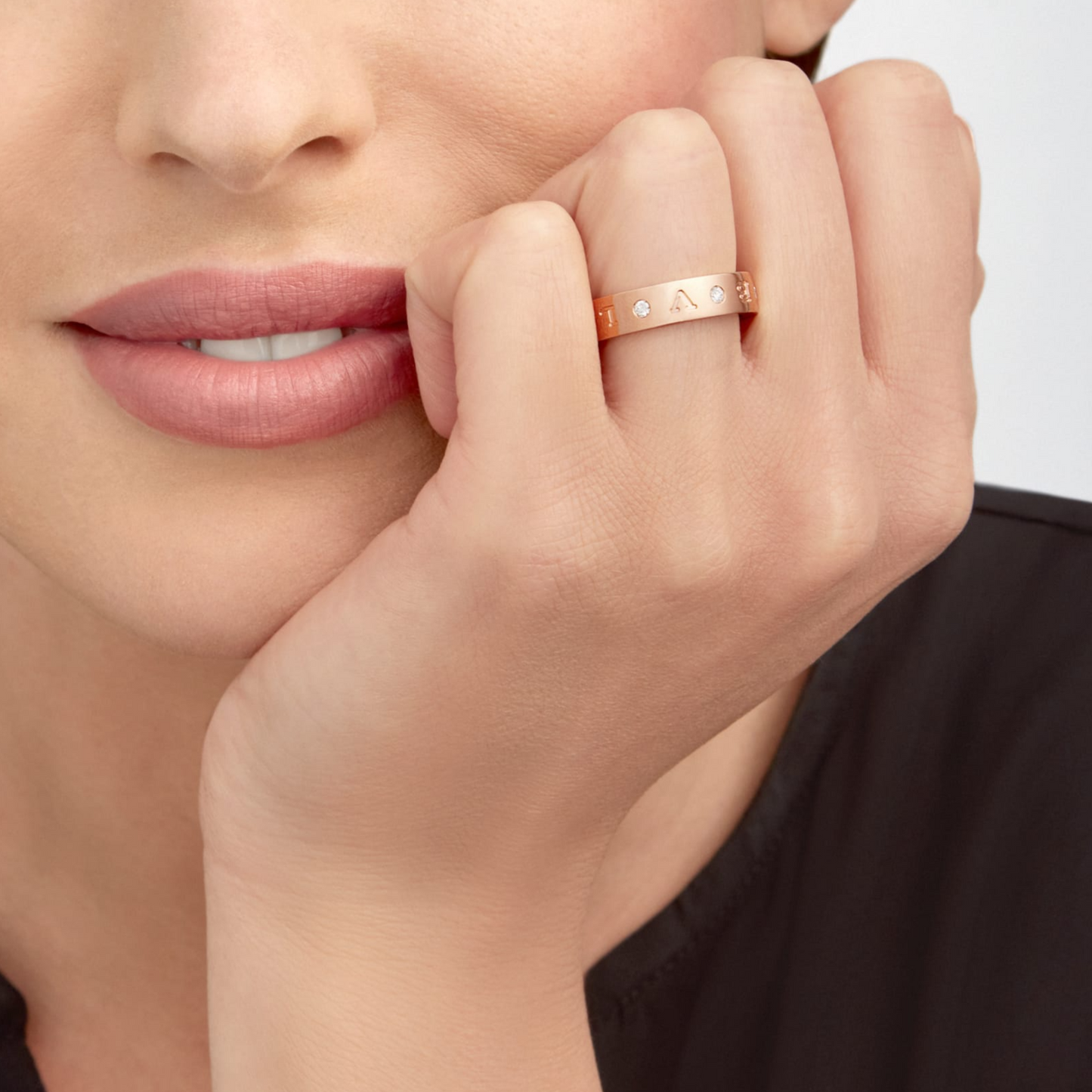 [Glow Jewelry]ZERO 1 ESSENTIAL PINK GOLD BAND WITH DIAMONDS RING