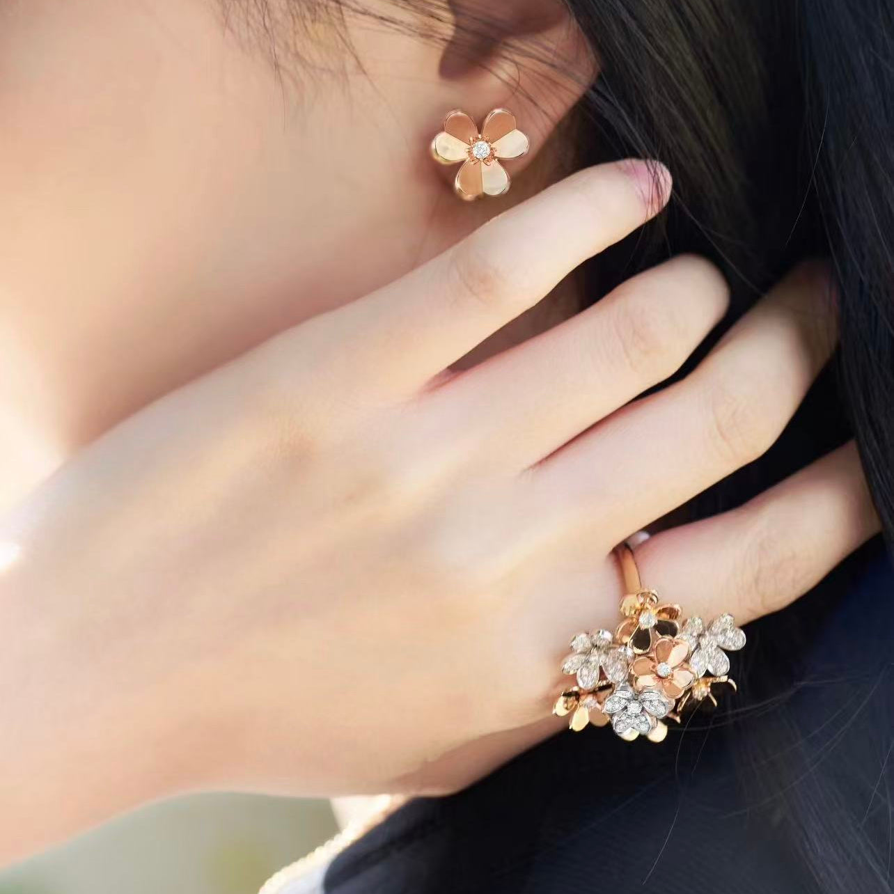 ¡®Glow Jewelry¡¯FRIVOLE MINI FLOWER EARRINGS