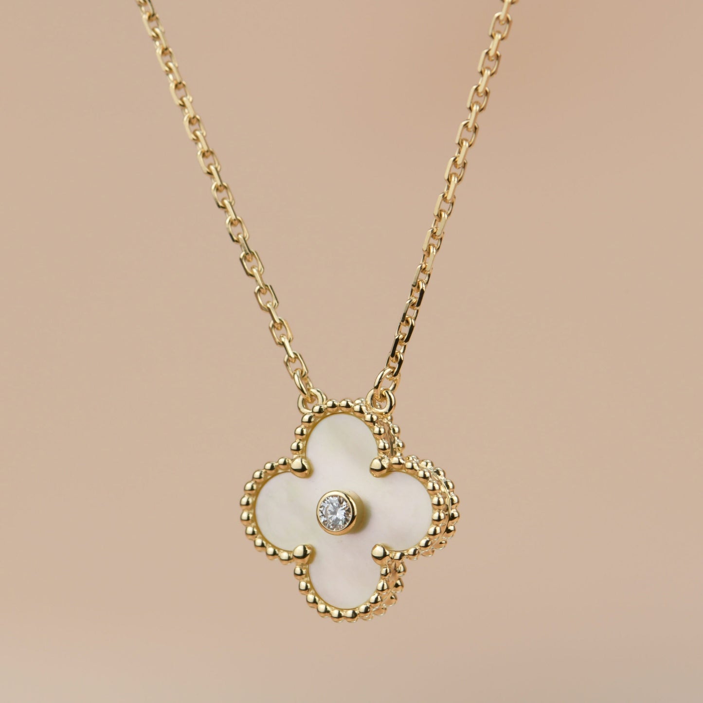 [Glow Jewelry]CLOVER 15MM DIAMOND GOLD MOTHER OF PEARL NECKLACE