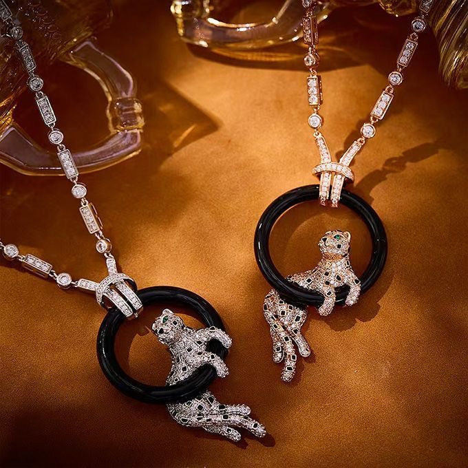 [Glow Jewelry jewelrys]NEW BLACK CIRCLE PANTHER FULL DIAMOND NECKLACE