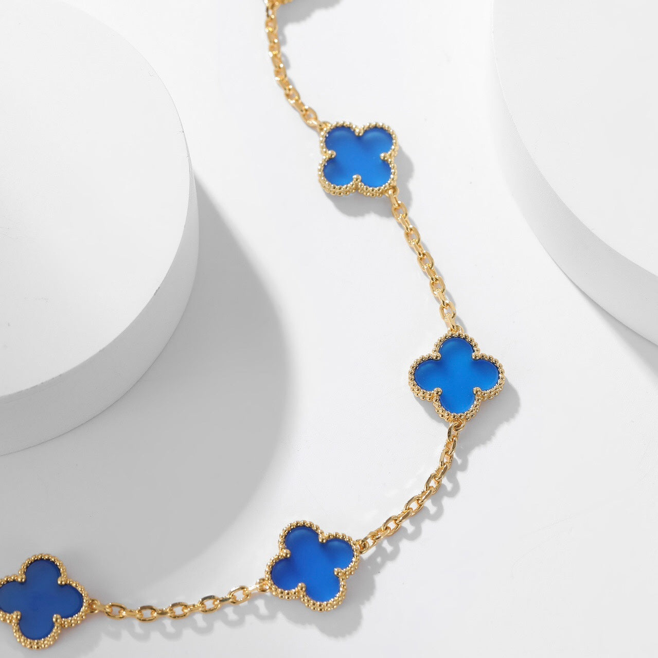 ¡®Glow Jewelry¡¯CLOVER 10 MOTIFS BLUE AGATE NECKLACE