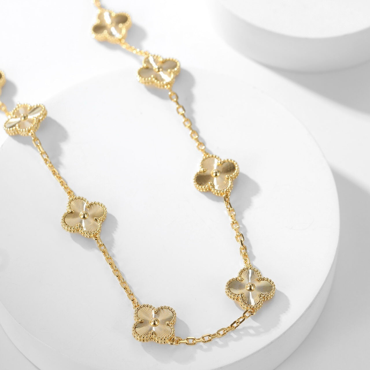 ¡®Glow Jewelry¡¯CLOVER 10 MOTIFS LASER NECKLACE