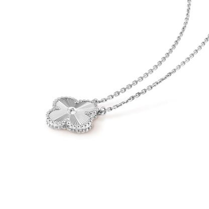 ¡®Glow Jewelry¡¯CLOVER 15MM LASER NECKLACE SILVER