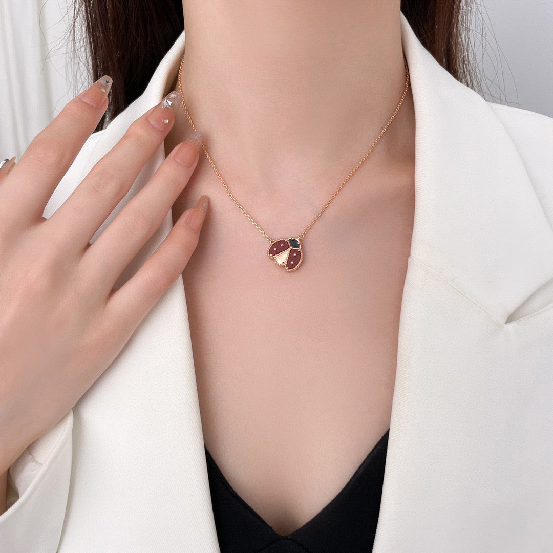 ¡®Glow Jewelry¡¯LUCKY  CARNELIANS LADYBUG NECKLACE