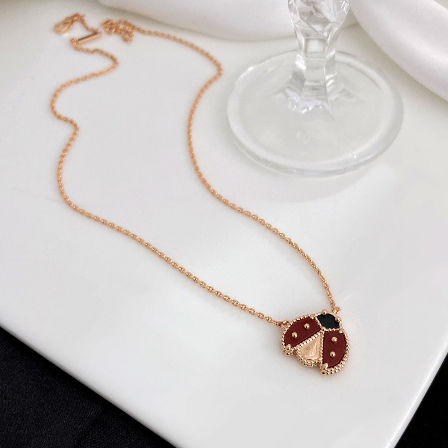 ¡®Glow Jewelry¡¯LUCKY  CARNELIANS LADYBUG NECKLACE