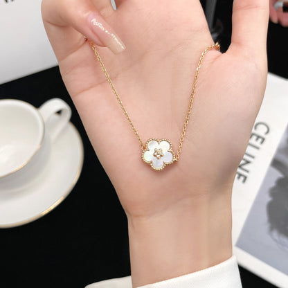 ¡®Glow Jewelry¡¯LUCKY WHITE MOP PLUM BLOSSOM  BRACELET