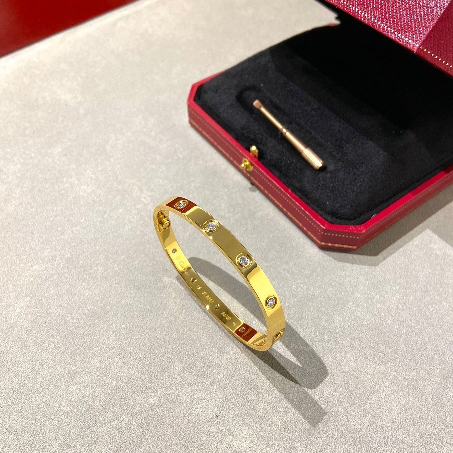 ¡®Glow Jewelry¡¯LOVE BRACELET 6.1MM 10 DIAMONDS