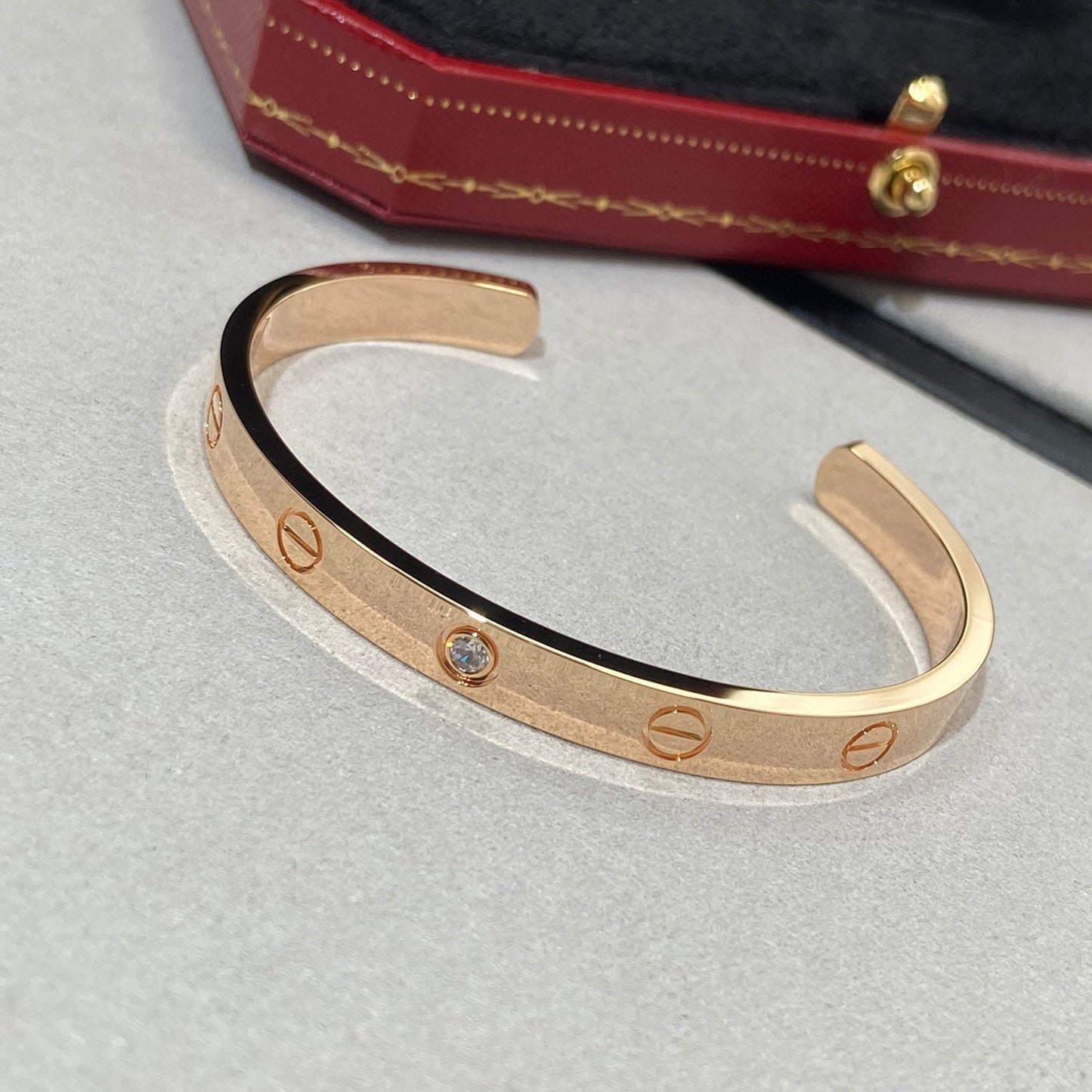 ¡®Glow Jewelry¡¯LOVE BRACELET 6.1MM 1 DIAMOND OPEN CUFF