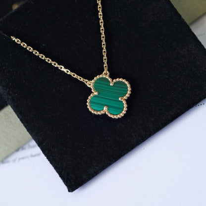 ¡®Glow Jewelry¡¯CLOVER 15MM MALACHITE SINGLE FLOWER  NECKLACE