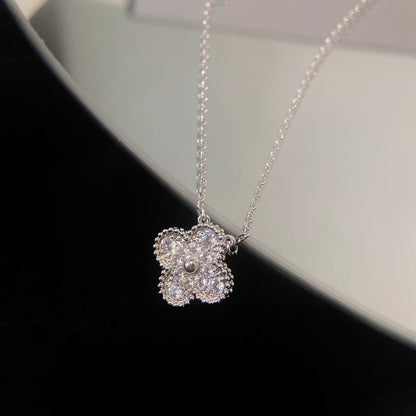¡®Glow Jewelry¡¯CLOVER 15MM DIAMOND SINGLE FLOWER NECKLACE