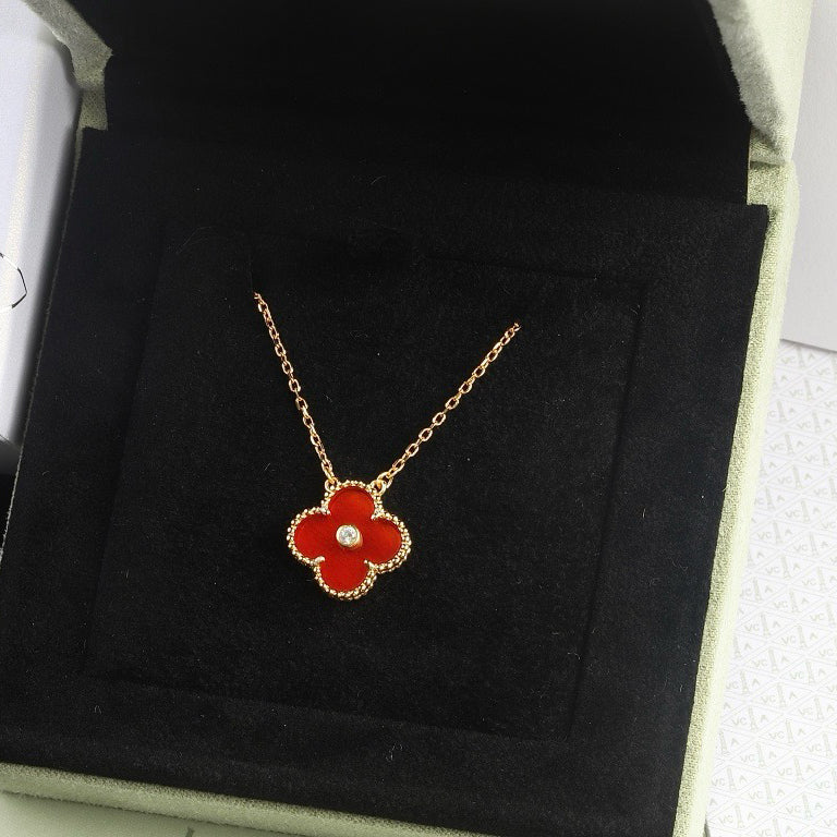 ¡®Glow Jewelry¡¯CLOVER 15MM DIAMOND CARNELIAN NECKLACE