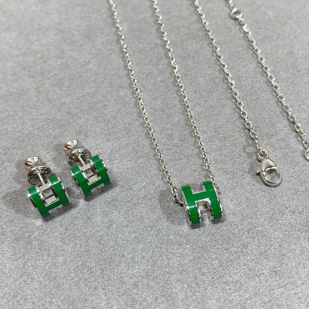¡®Glow Jewelry¡¯POP H GREEN NECKLACE SILVER AND GOLD