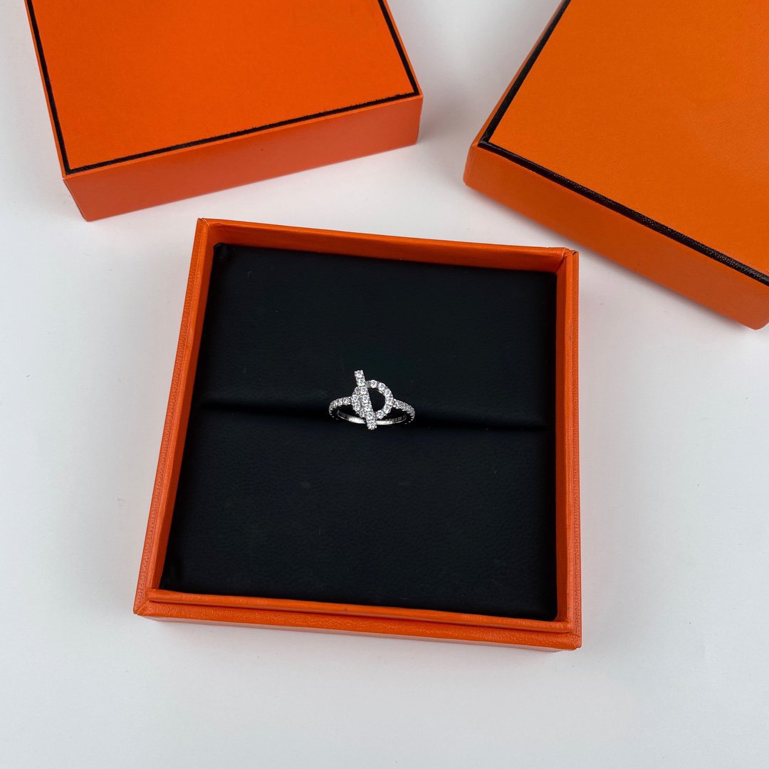 ¡®Glow Jewelry¡¯ECHAPPEE RING SILVER DIAMOND