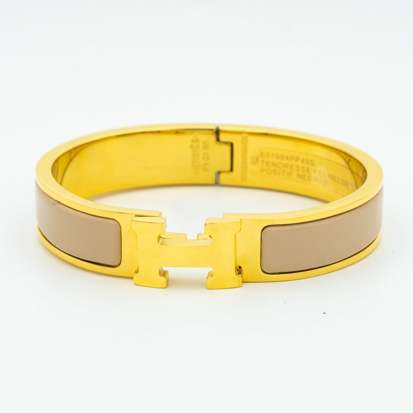¡®Glow Jewelry¡¯H GREY BRACELET