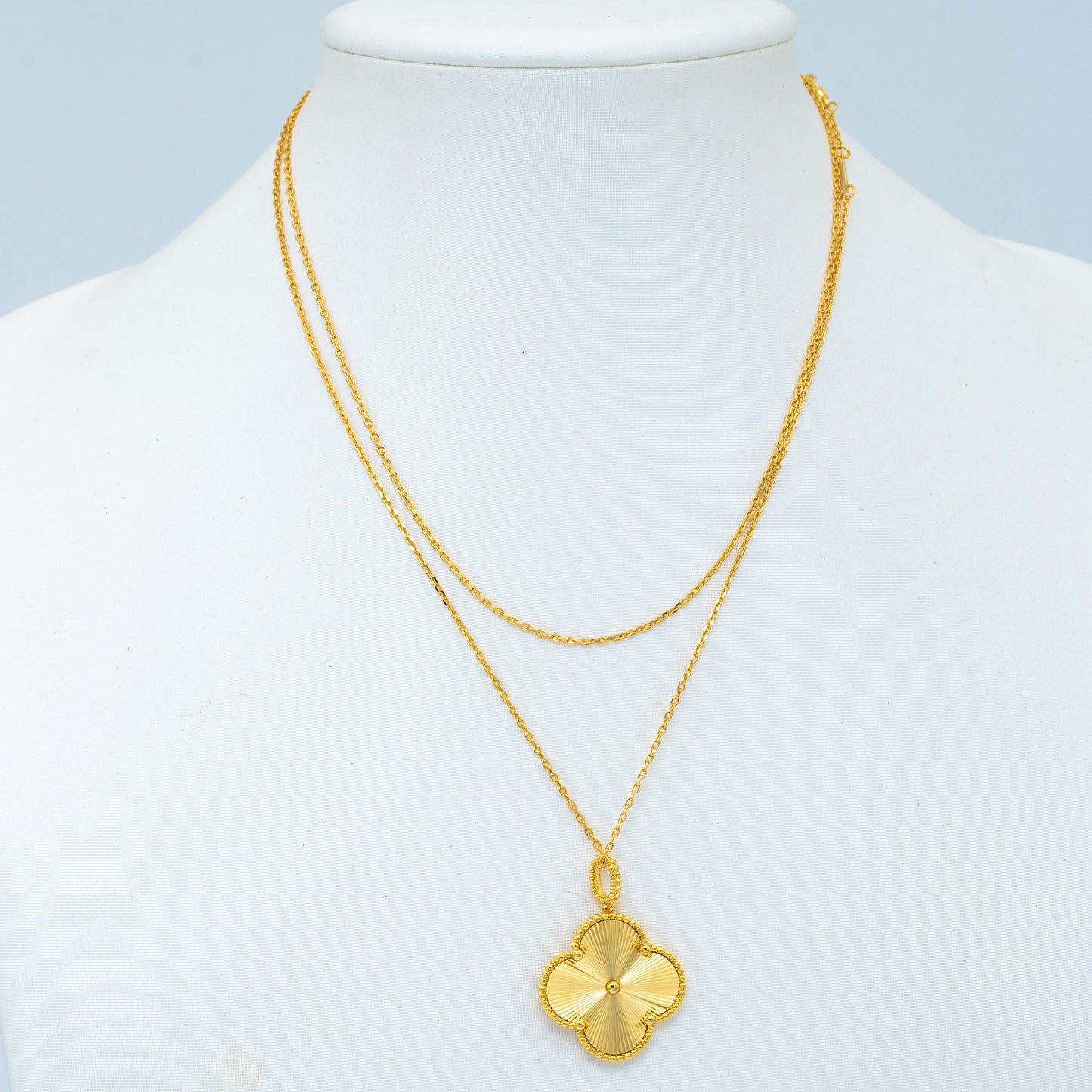 [Glow Jewelry]CLOVER 25MM PEDANT NECKLACE GOLD