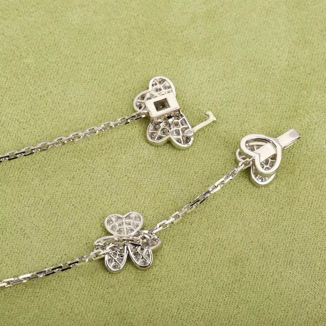 [Glow Jewelry]FRIVOLE SILVER 9 FLOWERS NECKLACE