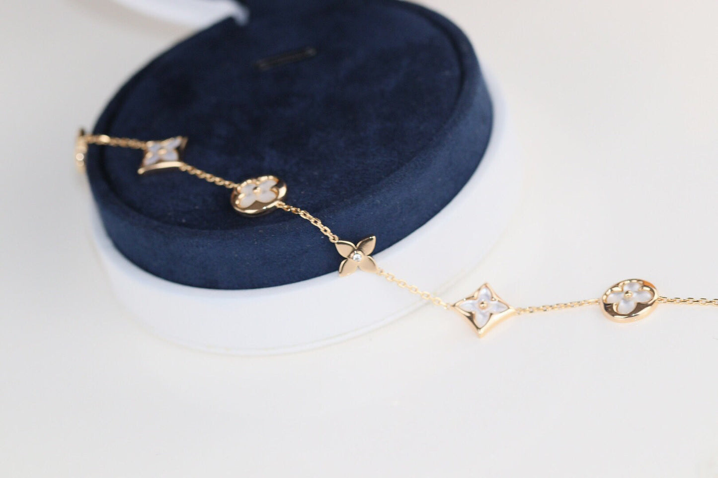 ¡®Glow Jewelry¡¯LEAF CLOVER BRACELET