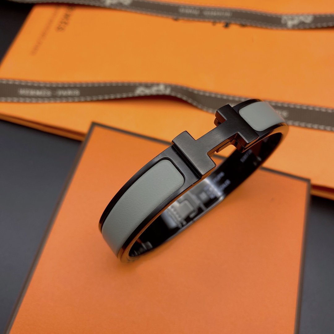 ¡®Glow Jewelry¡¯CLIC HM SO BLACK GREY BRACELET