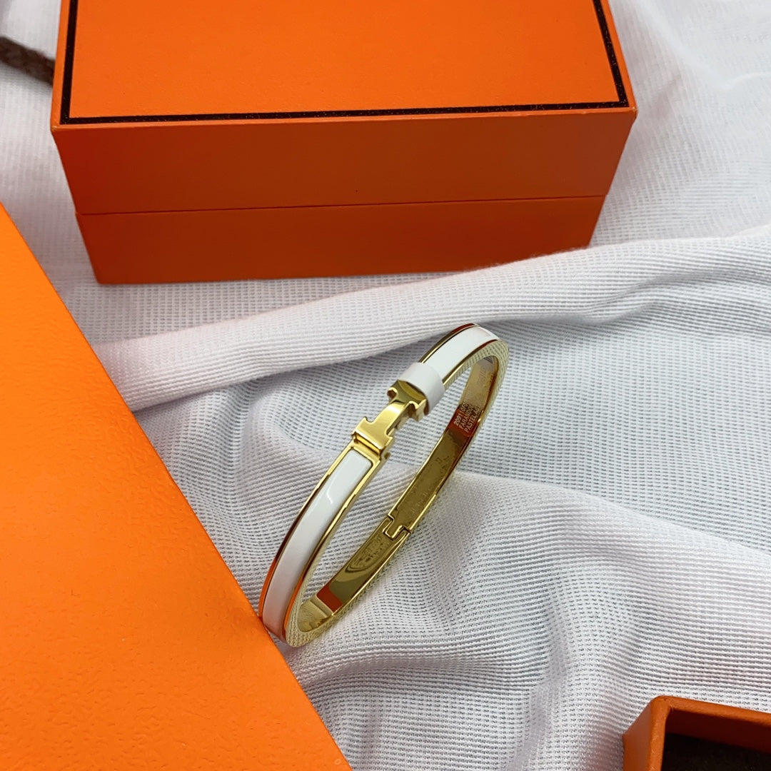 ¡®Glow Jewelry¡¯CLASSIC HM CLIC WHITE 8MM ENAMEL BRACELET