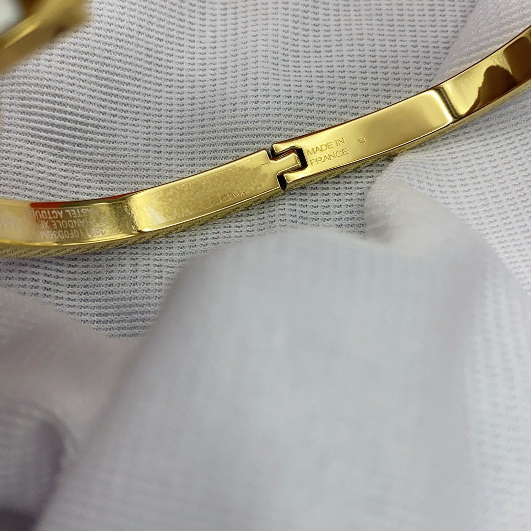 ¡®Glow Jewelry¡¯CLASSIC HM CLIC WHITE 8MM ENAMEL BRACELET