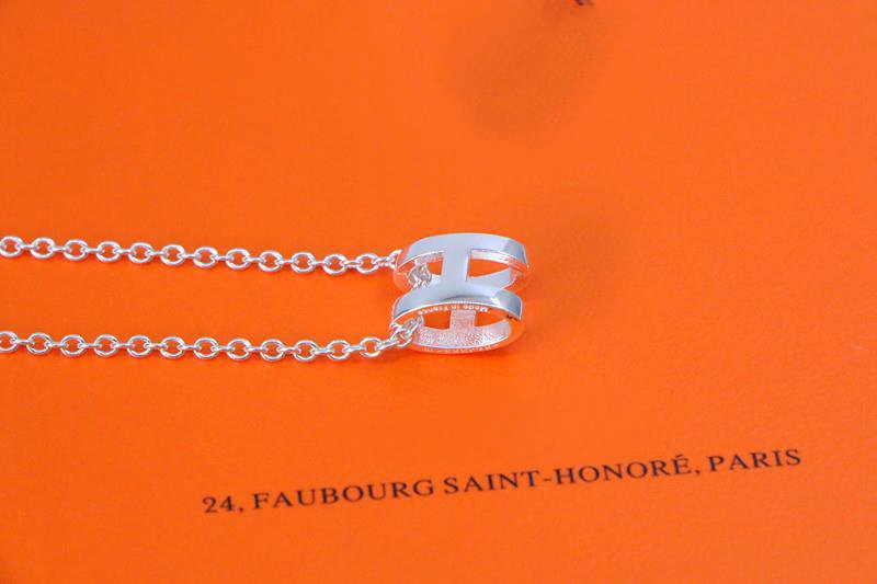 ¡®Glow Jewelry¡¯HM NECKLACE H LETTER OVAL SERIES