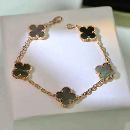 [Glow Jewelry]New CLOVER 5 MOTIF GRAY MOP BRACELET COLLECTION