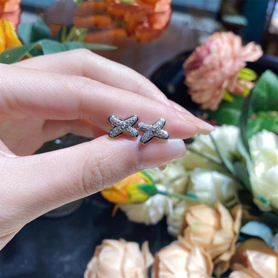 ¡®Glow Jewelry¡¯JEUX DE SILVER DIAMOND EARRINGS