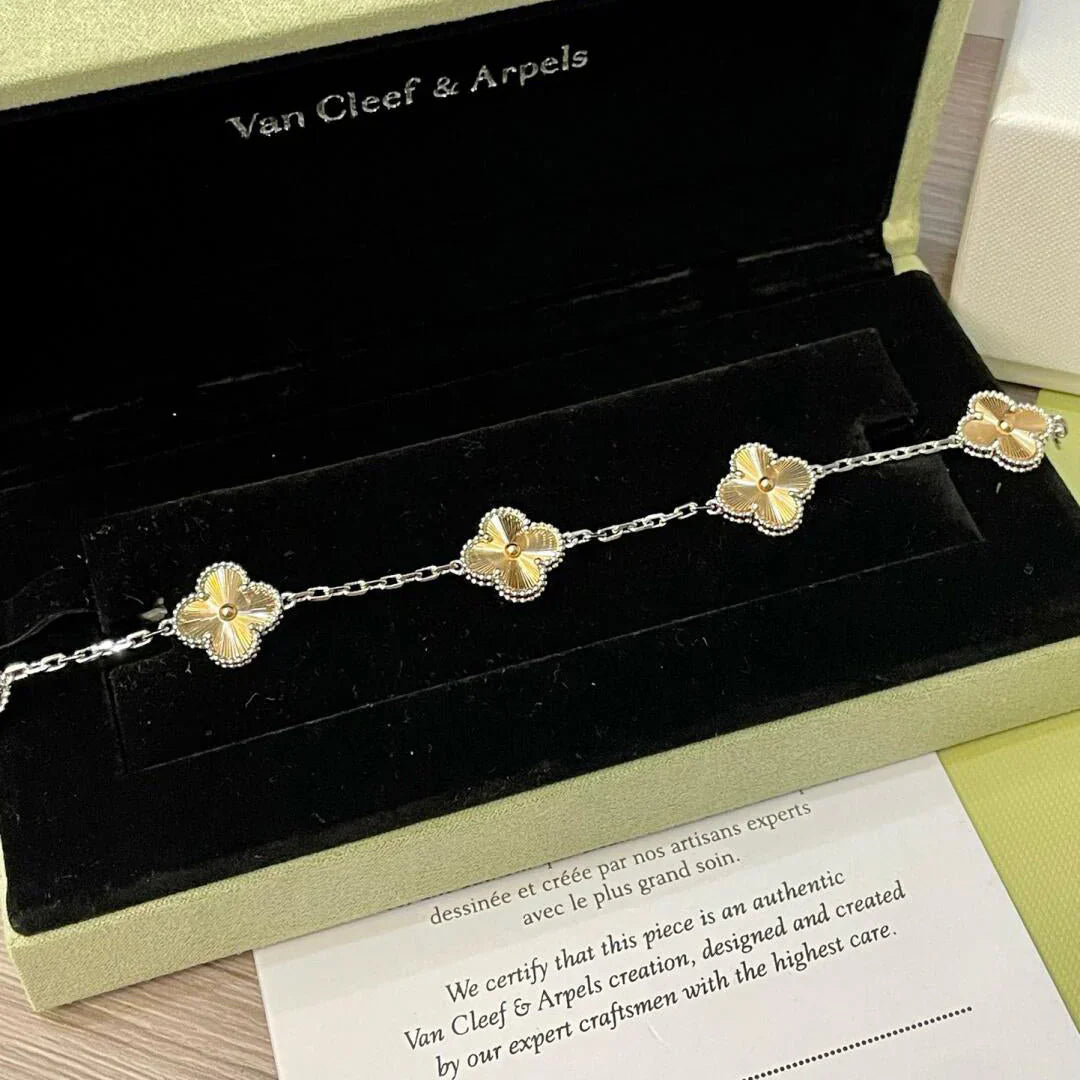 [Glow Jewelry]New  CLOVER 5 MOTIF LASER BRACELET COLLECTION