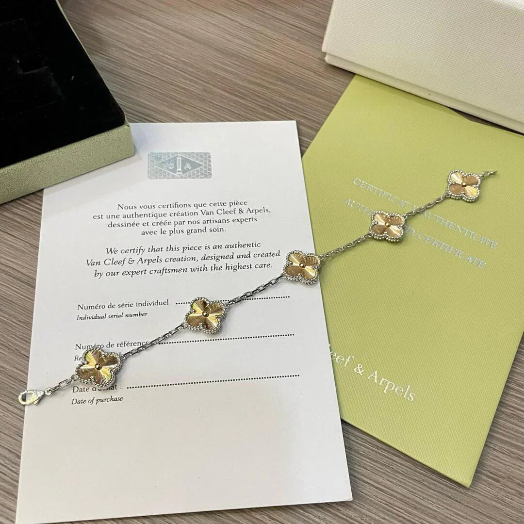 [Glow Jewelry]New  CLOVER 5 MOTIF LASER BRACELET COLLECTION