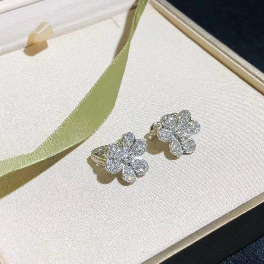 ¡®Glow Jewelry¡¯FRIVOLE SILVER FLOWER DIAMOND EARRINGS