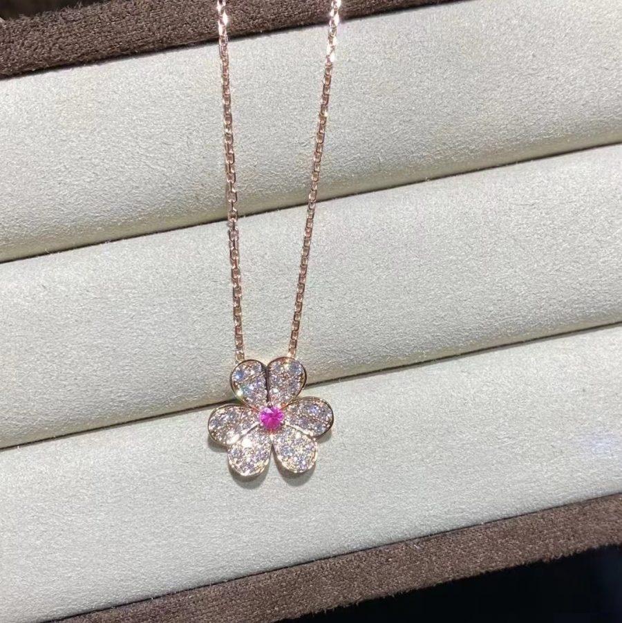 ¡®Glow Jewelry¡¯FRIVOLE ROSE GOLD FLOWER DIAMOND NECKLACE