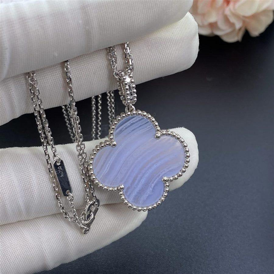 [Glow Jewelry]CLOVER SILVER CHALCEDONY BIG CLOVER NECKLACE