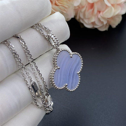 ¡®Glow Jewelry¡¯CLOVER SILVER CHALCEDONY BIG CLOVER NECKLACE