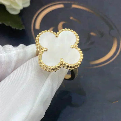 ¡®Glow Jewelry¡¯CLOVER WHITE MOP RING