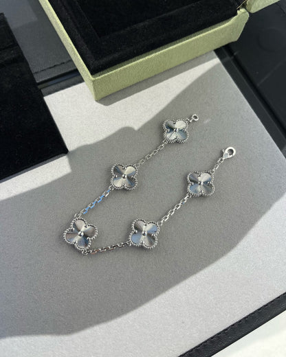 [Glow Jewelry]New  CLOVER 5 MOTIF LASER BRACELET COLLECTION